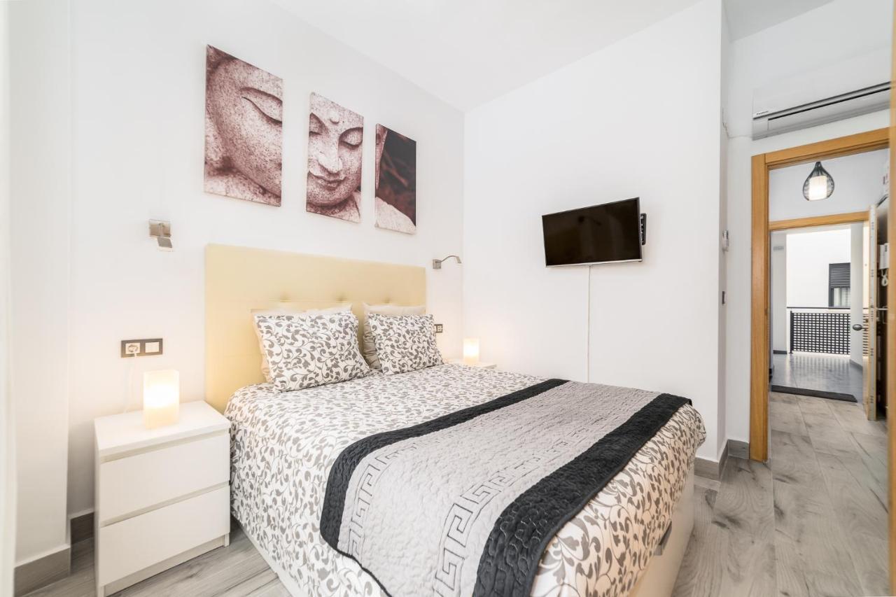 Malaga Suite Picasso With Swimming Pool And Parking In The Center! Ngoại thất bức ảnh