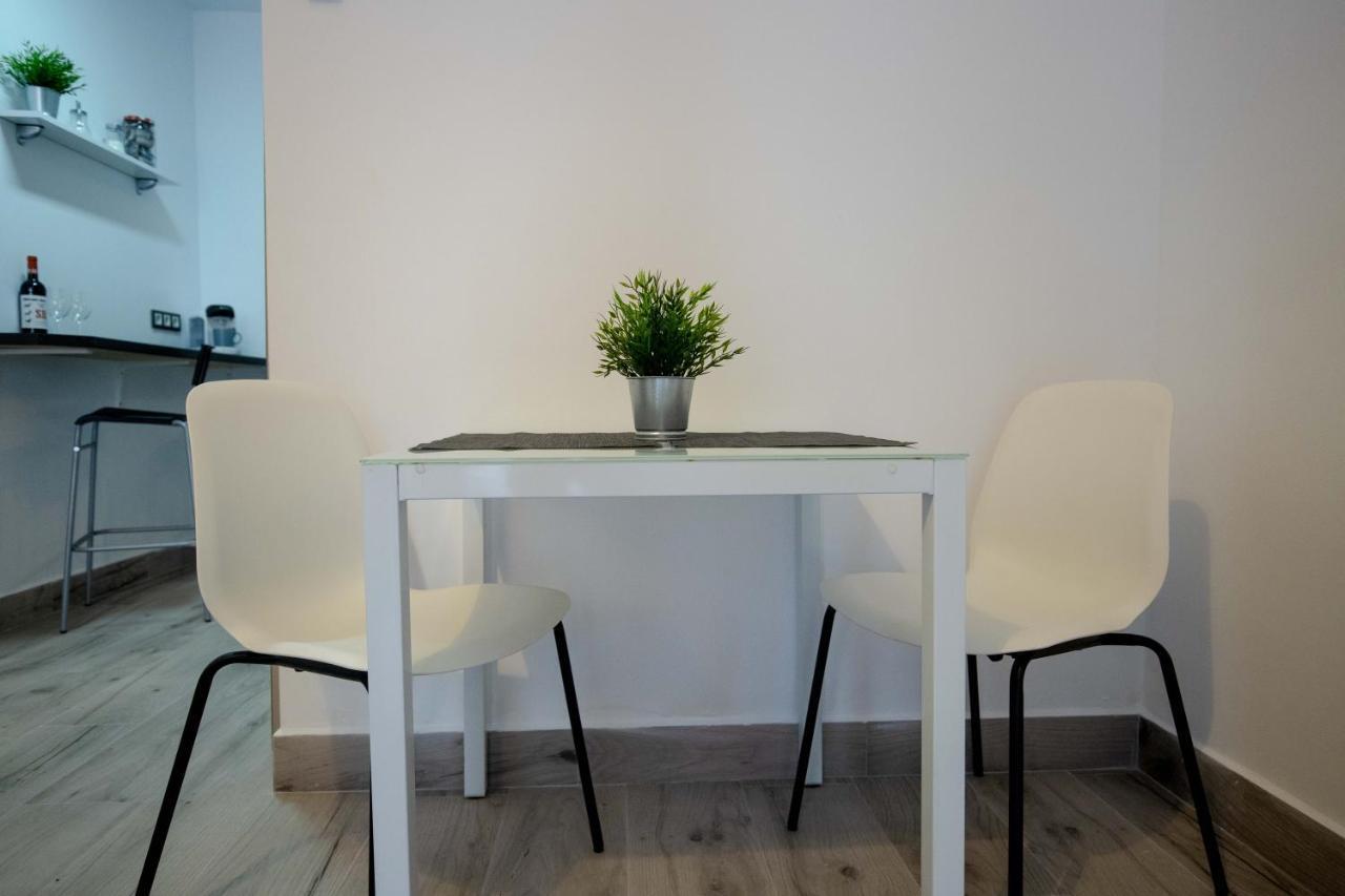 Malaga Suite Picasso With Swimming Pool And Parking In The Center! Ngoại thất bức ảnh